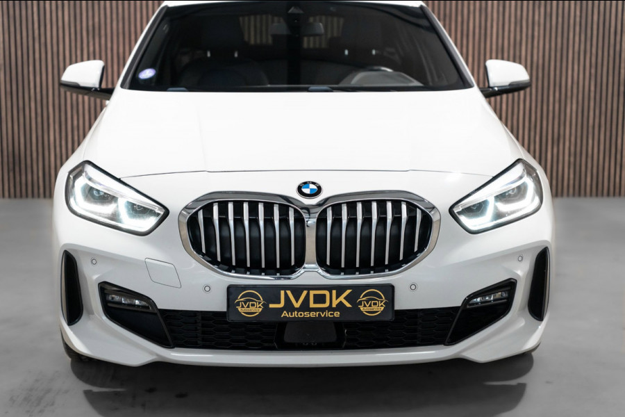 BMW 1-serie 116i M Sport LED NAVI PANO CAMERA