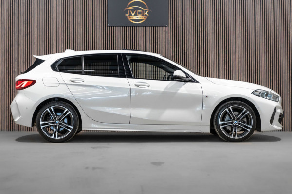 BMW 1-serie 116i M Sport LED NAVI PANO CAMERA