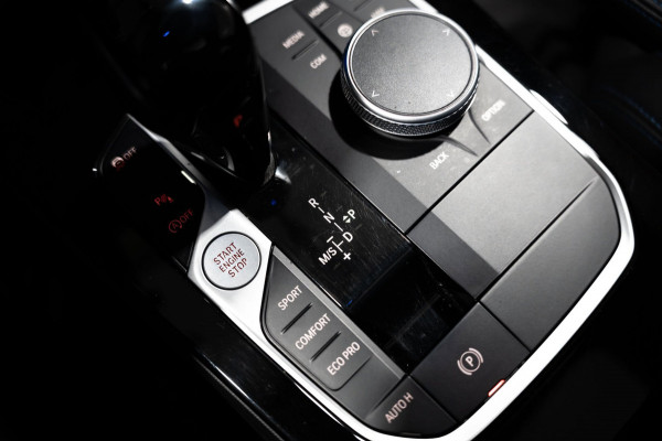 BMW 1-serie 116i M Sport LED NAVI PANO CAMERA