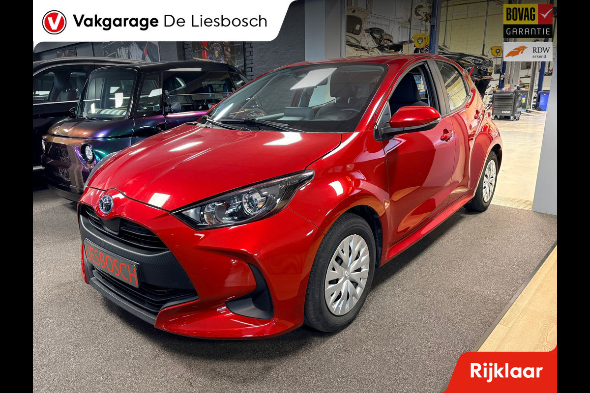 Toyota Yaris 1.5 Hybrid Active / automaat / Navigatie / camera / cruise-control