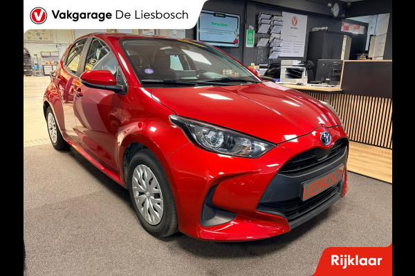 Toyota Yaris 1.5 Hybrid Active / automaat / Navigatie / camera / cruise-control