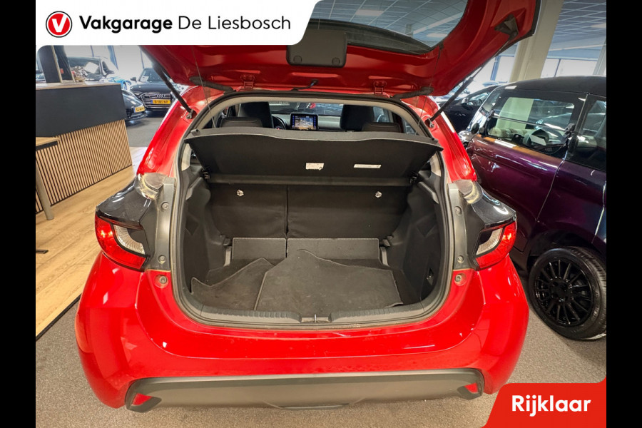 Toyota Yaris 1.5 Hybrid Active / automaat / Navigatie / camera / cruise-control