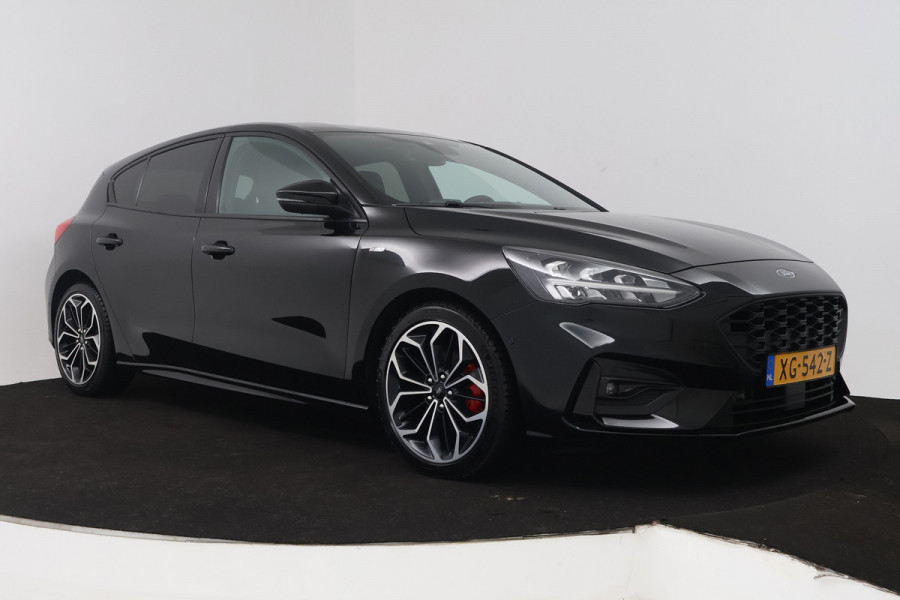 Ford Focus 1.0 EcoBoost ST Line Business (STOEL/STUUR VERWARMING, CAMERA, CRUISE ADAPTIEF, LANE-ASSIST, PARKEERSENSOREN, NAVI)