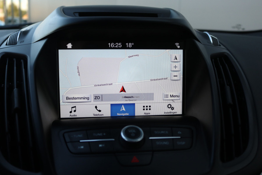 Ford Kuga 1.5 EcoB. 150PK ST Line X Pano-dak/Winter-pack/Camera/Navigatie/Parkeerhulp/Carplay-android