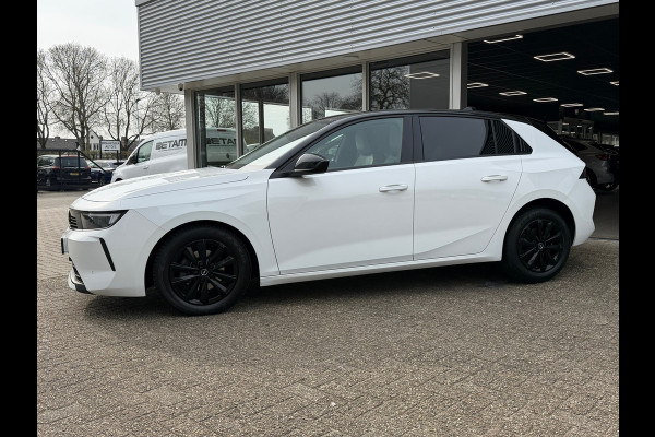 Opel Astra 1.2 Elegance Automaat 130 Pk / Navi Carplay / Climate / Camera / Cruise / Lichtmetaal.