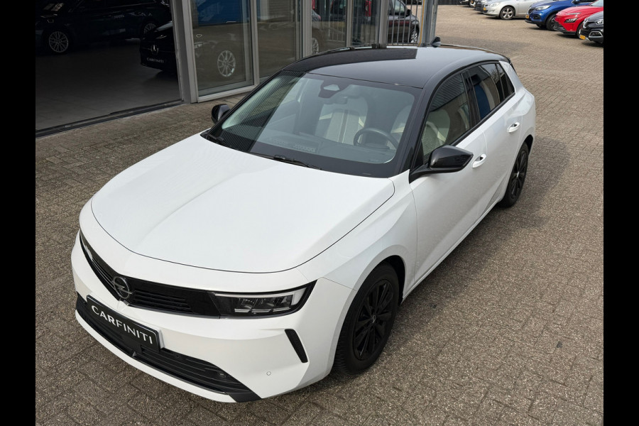 Opel Astra 1.2 Elegance Automaat 130 Pk / Navi Carplay / Climate / Camera / Cruise / Lichtmetaal.