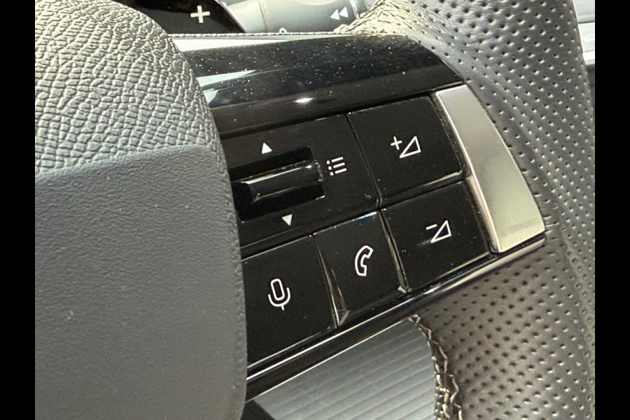 Opel Astra 1.2 Elegance Automaat 130 Pk / Navi Carplay / Climate / Camera / Cruise / Lichtmetaal.