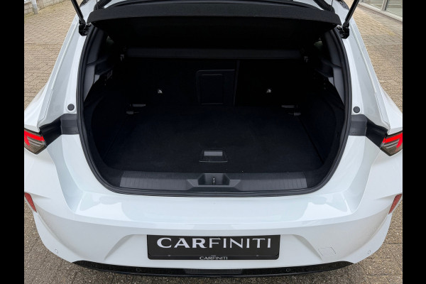 Opel Astra 1.2 Elegance Automaat 130 Pk / Navi Carplay / Climate / Camera / Cruise / Lichtmetaal.