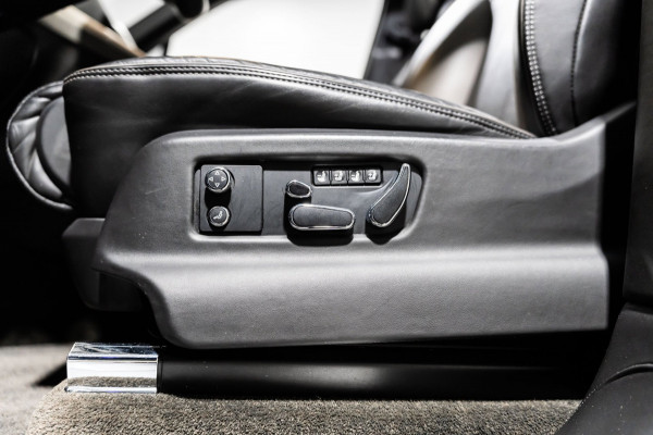 Bentley Bentayga 4.0 V8 S 2021 KERAMISCH CARBON PANO LEDER