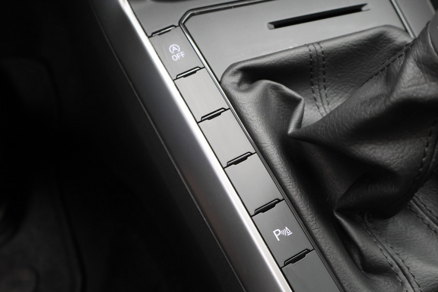 Volkswagen Polo 1.0 TSI Life Virtual Cockpit, ACC, Apple Carplay, LED, PDC, 15"
