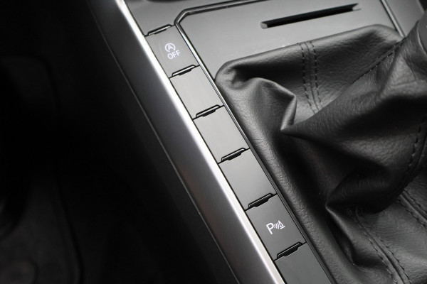 Volkswagen Polo 1.0 TSI Life Virtual Cockpit, ACC, Apple Carplay, LED, PDC, 15"