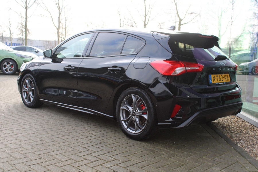 Ford Focus 1.0 EcoBoost Hybrid ST Line X Business Full options | Winter Pack