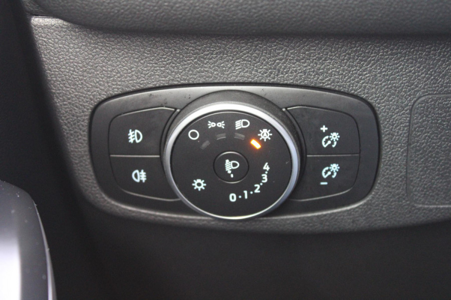 Ford Focus 1.0 EcoBoost Hybrid ST Line X Business Full options | Winter Pack