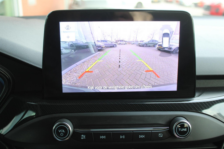 Ford Focus 1.0 EcoBoost Hybrid ST Line X Business Full options | Winter Pack