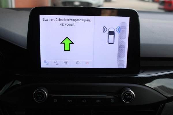 Ford Focus 1.0 EcoBoost Hybrid ST Line X Business Full options | Winter Pack