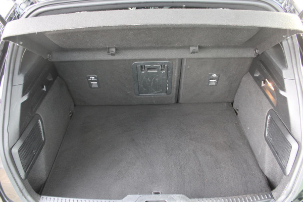 Ford Focus 1.0 EcoBoost Hybrid ST Line X Business Full options | Winter Pack