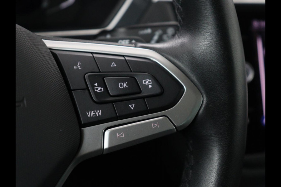 Volkswagen Tiguan 1.4 TSI eHybrid Comfortline | Panoramadak | Camera | Carplay | Adaptive cruise | Keyless | Navigatie | Full LED | Climate control | Virtual Cockpit | Sfeerverlichting | PHEV | Plug In