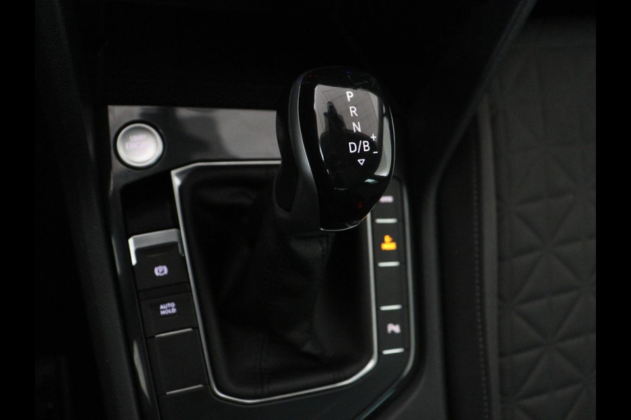 Volkswagen Tiguan 1.4 TSI eHybrid Comfortline | Panoramadak | Camera | Carplay | Adaptive cruise | Keyless | Navigatie | Full LED | Climate control | Virtual Cockpit | Sfeerverlichting | PHEV | Plug In