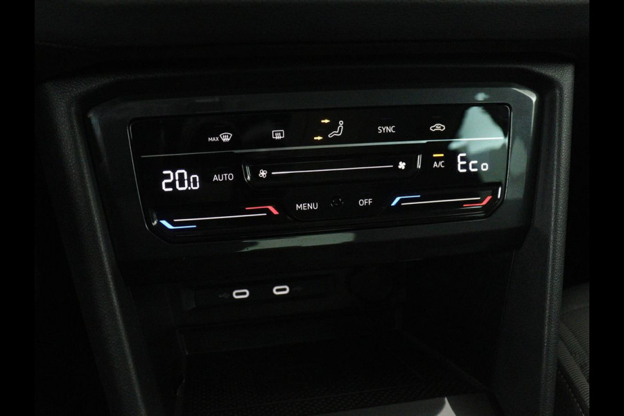 Volkswagen Tiguan 1.4 TSI eHybrid Comfortline | Panoramadak | Camera | Carplay | Adaptive cruise | Keyless | Navigatie | Full LED | Climate control | Virtual Cockpit | Sfeerverlichting | PHEV | Plug In