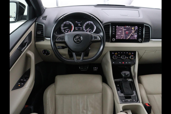 Škoda Karoq 1.5 TSI Business Edition | Panoramadak | Leder | Stoelverwarming | Adaptive cruise | Side Assist | Carplay | Navigatie | Camera | Navigatie | Full LED | Climate control | Parkeerhulp