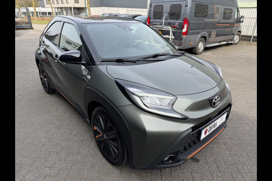 Toyota Aygo X 1.0 VVT-i MT Limited (Camera - Automatische Airco - Stoelverwarming - Keyless Entry - LED - Parkeersensoren V+A - Navigatie - Ad