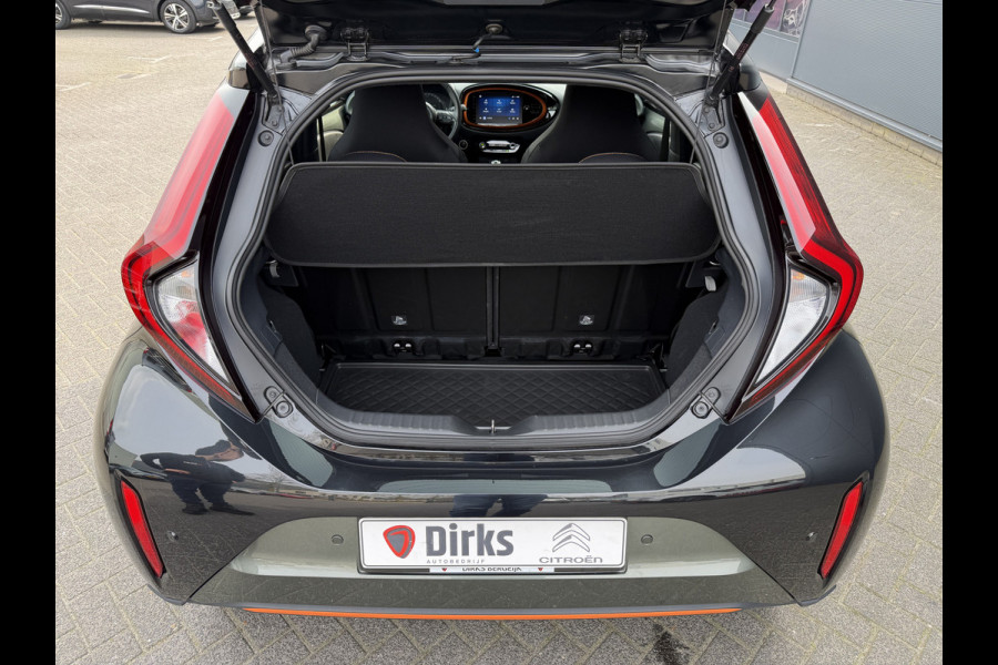 Toyota Aygo X 1.0 VVT-i MT Limited (Camera - Automatische Airco - Stoelverwarming - Keyless Entry - LED - Parkeersensoren V+A - Navigatie - Ad