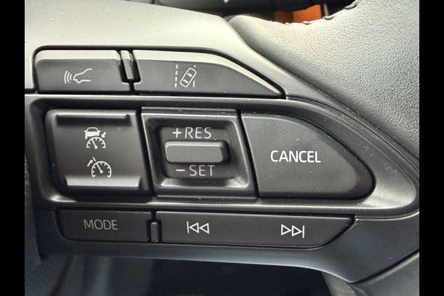 Toyota Aygo X 1.0 VVT-i MT Limited (Camera - Automatische Airco - Stoelverwarming - Keyless Entry - LED - Parkeersensoren V+A - Navigatie - Ad