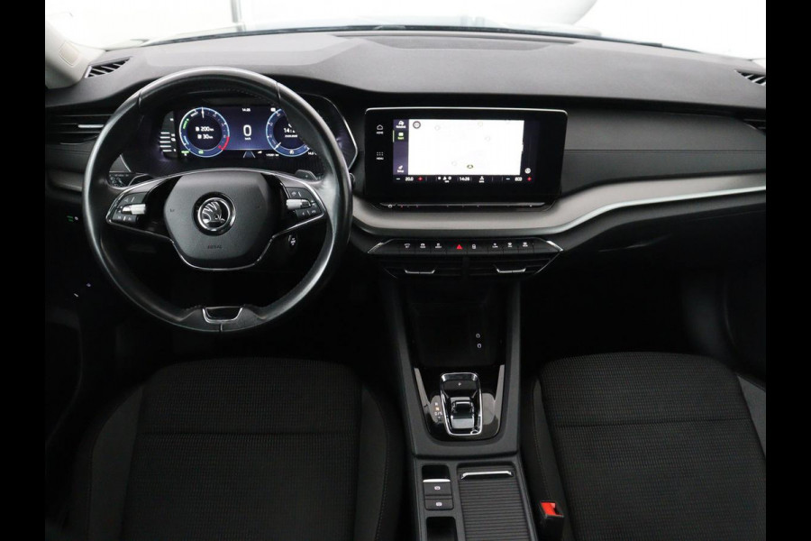 Škoda Octavia 1.4 TSI iV PHEV Business Edition | Stoelverwarming | Carplay | Navigatie | Parkeerhulp | Digital Cockpit | Chrome pakket | Full LED | Climate control | Bluetooth | Cruise control | Plug In