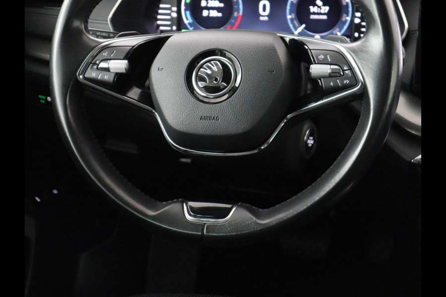 Škoda Octavia 1.4 TSI iV PHEV Business Edition | Stoelverwarming | Carplay | Navigatie | Parkeerhulp | Digital Cockpit | Chrome pakket | Full LED | Climate control | Bluetooth | Cruise control | Plug In