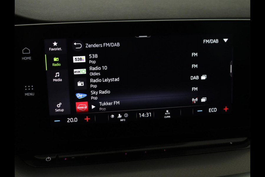 Škoda Octavia 1.4 TSI iV PHEV Business Edition | Stoelverwarming | Carplay | Navigatie | Parkeerhulp | Digital Cockpit | Chrome pakket | Full LED | Climate control | Bluetooth | Cruise control | Plug In