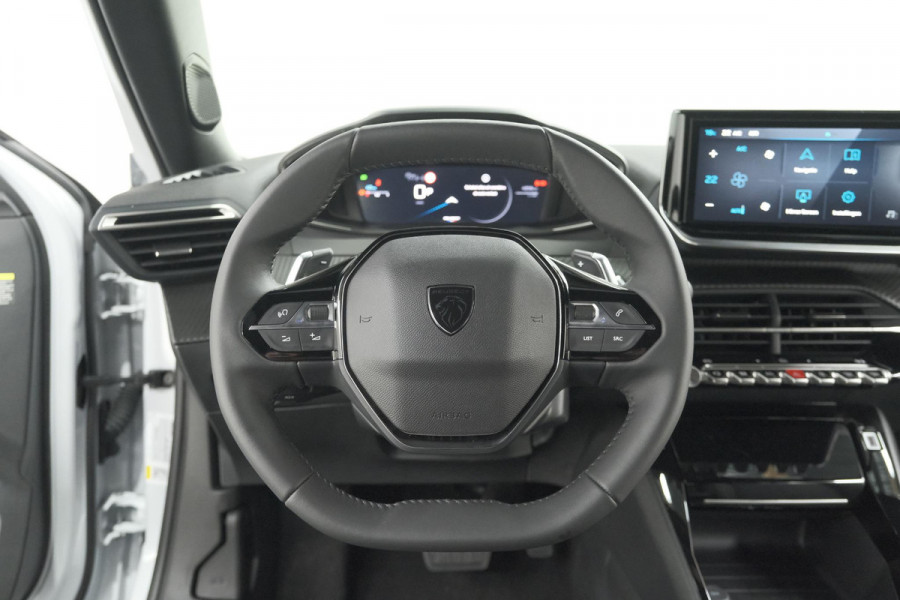 Peugeot 2008 1.2 Hybrid 145 Allure | 360 Camera | Adaptieve Cruise Control | Dodehoekdetectie | Apple Carplay
