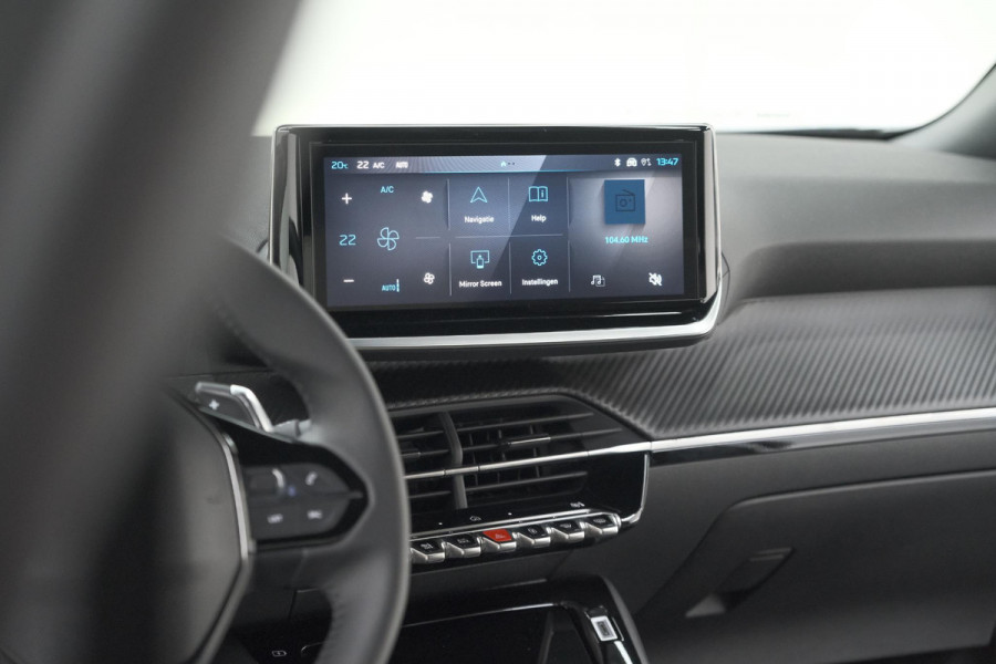 Peugeot 2008 1.2 Hybrid 145 Allure | 360 Camera | Adaptieve Cruise Control | Dodehoekdetectie | Apple Carplay