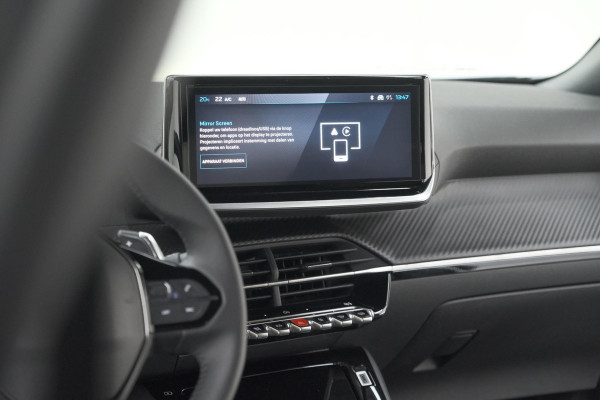 Peugeot 2008 1.2 Hybrid 145 Allure | 360 Camera | Adaptieve Cruise Control | Dodehoekdetectie | Apple Carplay