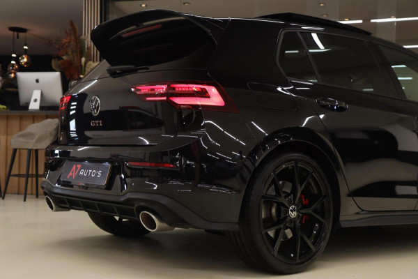 Volkswagen Golf 2.0 TSI GTI CLUBSPORT BLACKSTYLE /PANO/HK/HUD/CARPLAY/IQ/VOLL