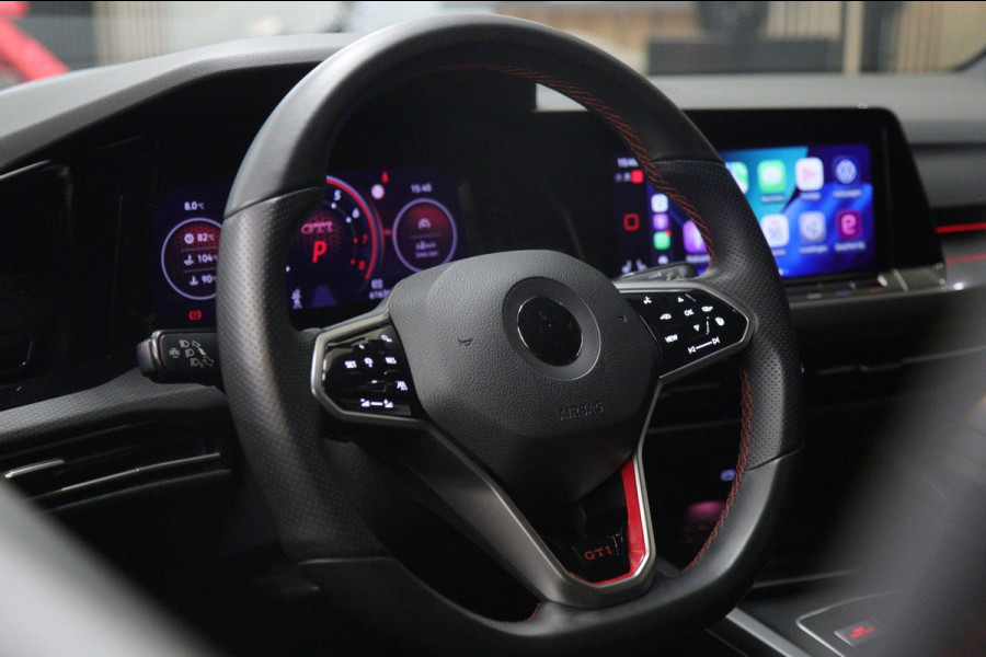 Volkswagen Golf 2.0 TSI GTI CLUBSPORT BLACKSTYLE /PANO/HK/HUD/CARPLAY/IQ/VOLL