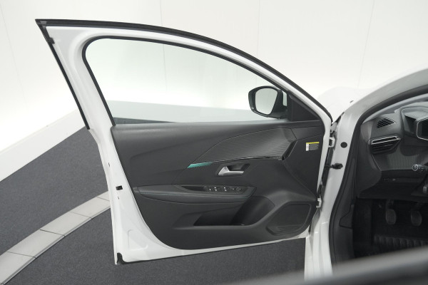 Peugeot 208 PureTech 100 Allure | Parkeersensoren | Apple Carplay | Stoelverwarming