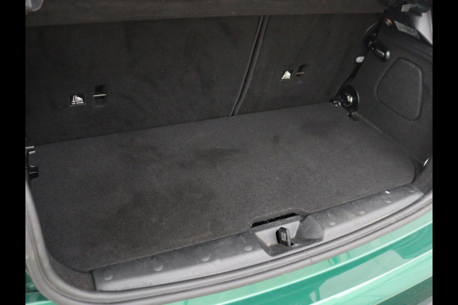 MINI Mini Electric Yours 33kWh | SOH 100% | Panoramadak | Leder | Stoelverwarming | Camera | Warmtepomp | Keyless | Head-Up | Carplay | Navigatie | Full LED | Park Assist