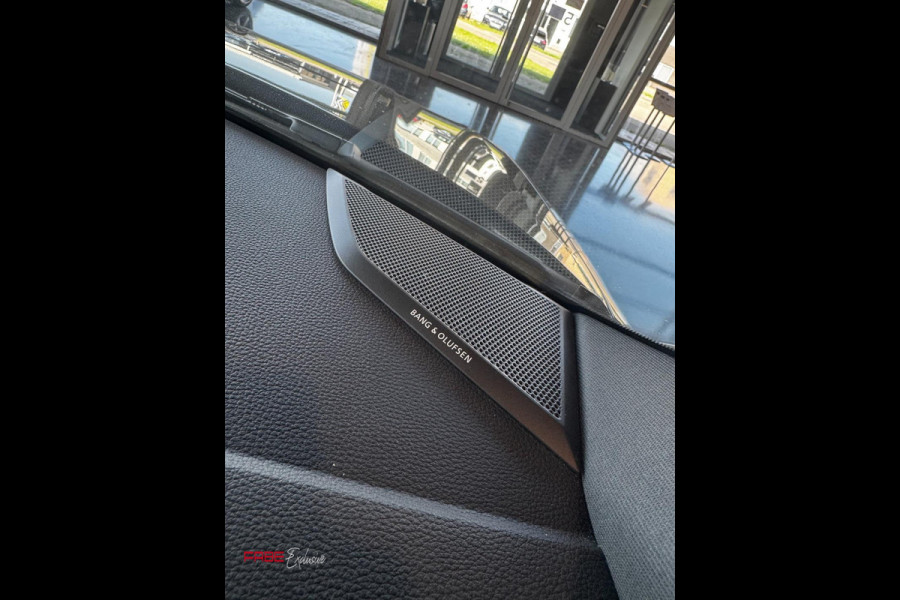 Audi Q3 45 TFSI quattro S Line edition one/B&O/Pano/Camera/Elektrische stoelen