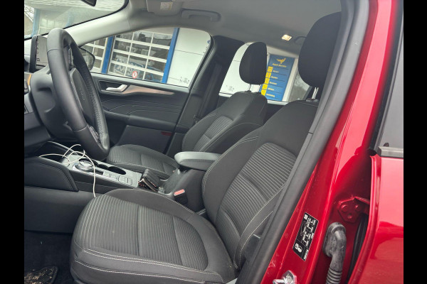 Ford Kuga 2.5 PHEV Titanium 225pk Afneembare Trekhaak | Winterpack | Achteruitrijcamera | Apple Carplay, Android auto | Metaal lak