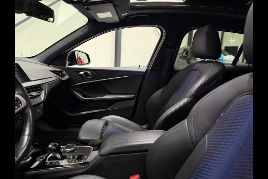 BMW 1-serie M Sport | Pano | 19" | Elek. Klep | ACC | Leder | Stoelverw.