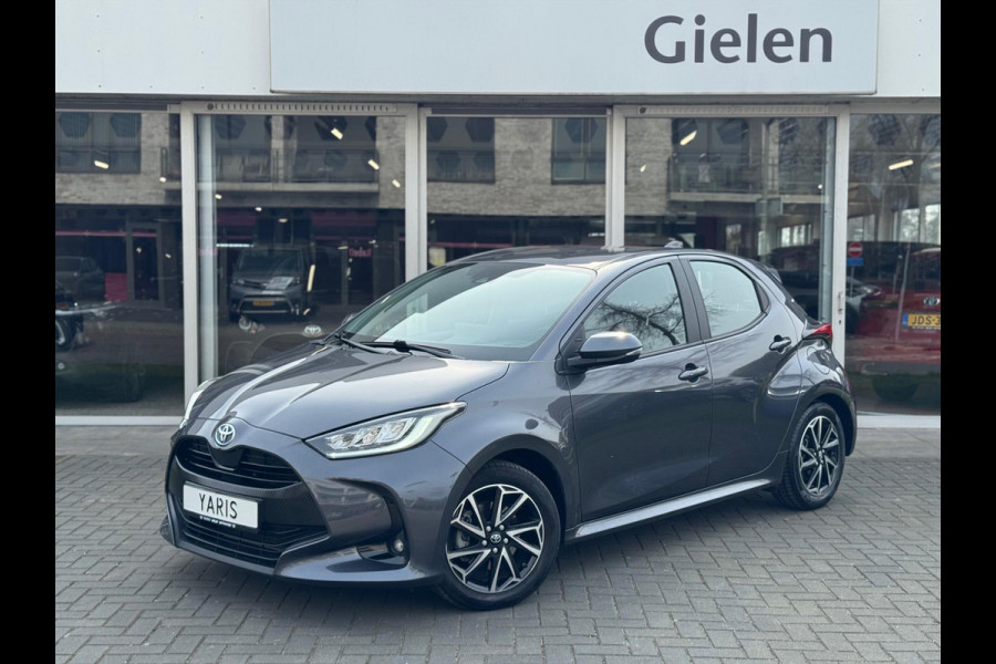 Toyota Yaris 1.5 Hybrid Dynamic | Lichtmetalen velgen, LED, Keyless, Startknop, Licht + Regensensor, Apple CarPlay/Android Auto