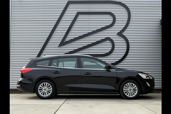 Ford FOCUS Wagon 1.0 EcoBoost Titanium Business Navi|Cruise|Trekhaak|Stoel+Stuur verw|Carplay|B&O|PDC V+A|N.A.P|Apk tot 11-2026