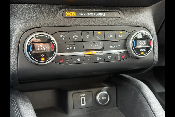 Ford FOCUS Wagon 1.0 EcoBoost Titanium Business Navi|Cruise|Trekhaak|Stoel+Stuur verw|Carplay|B&O|PDC V+A|N.A.P|Apk tot 11-2026