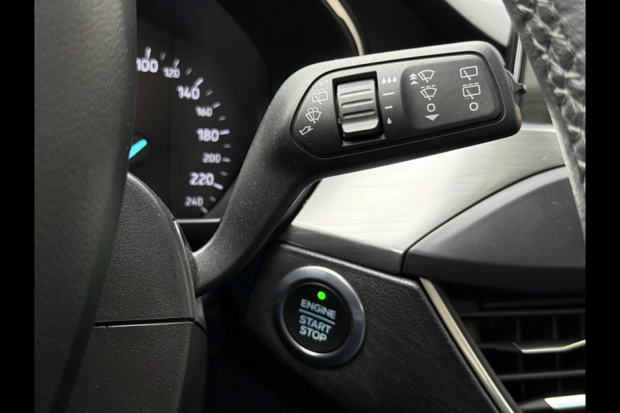 Ford FOCUS Wagon 1.0 EcoBoost Titanium Business Navi|Cruise|Trekhaak|Stoel+Stuur verw|Carplay|B&O|PDC V+A|N.A.P|Apk tot 11-2026