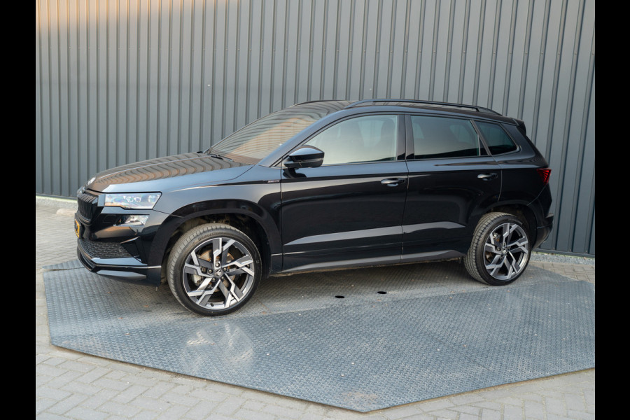 Škoda Karoq 1.5 TSI ACT Sportline Business | Elk. A-klep | 19'' | Camera | Prijs Rijklaar!!