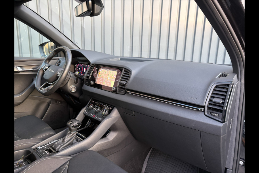 Škoda Karoq 1.5 TSI ACT Sportline Business | Elk. A-klep | 19'' | Camera | Prijs Rijklaar!!