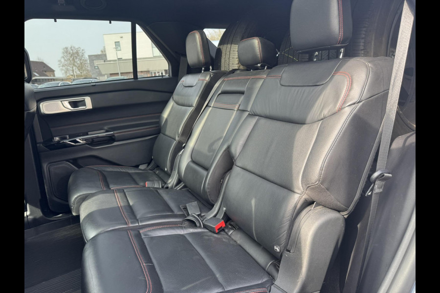 Ford Explorer 3.0 V6 EcoBoost PHEV ST-Line | SCI | 457pk | Orig. NL Auto | BTW verrekenbaar | Trekhaak | 2 bandenset | Panorama dak | Adaptieve Cruise