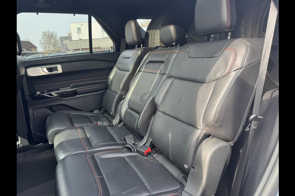 Ford Explorer 3.0 V6 EcoBoost PHEV ST-Line | SCI | 457pk | Orig. NL Auto | BTW verrekenbaar | Trekhaak | 2 bandenset | Panorama dak | Adaptieve Cruise