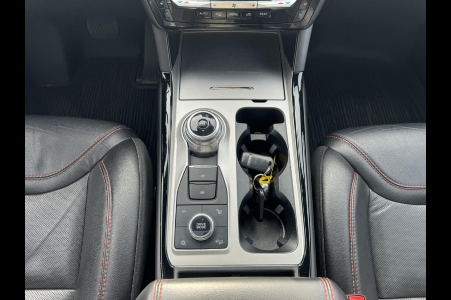 Ford Explorer 3.0 V6 EcoBoost PHEV ST-Line | SCI | 457pk | Orig. NL Auto | BTW verrekenbaar | Trekhaak | 2 bandenset | Panorama dak | Adaptieve Cruise