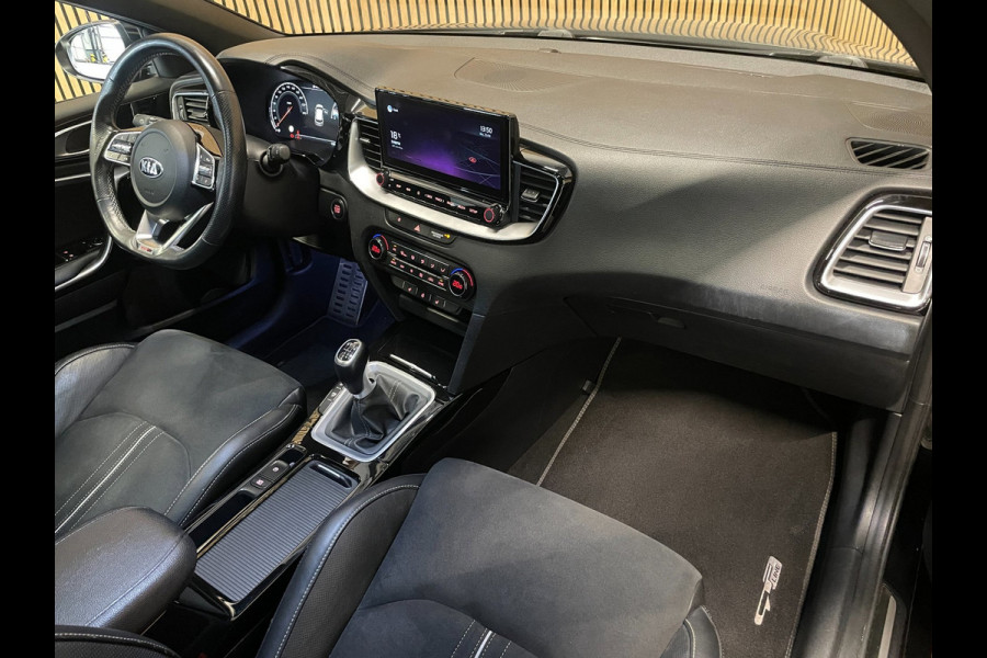 Kia Ceed Sportswagon 1.5 T-GDi GT-PlusLine|160PK|TREKH|PANO|DIGITAL|STOEL+STUURVERW|CAMERA|CARPLAY|CLIMATE+CRUISE|ORG NL|NAP|1 EIG